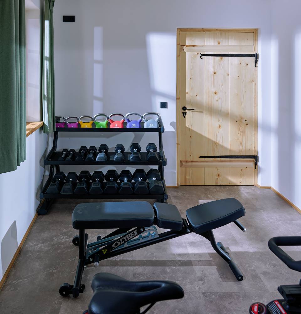 Freihanteln im Fitnessraum Kraftstube